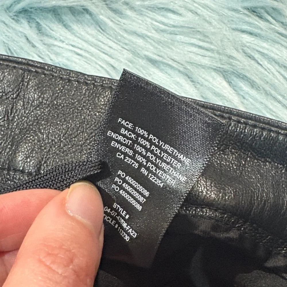 Aritzia Wilfred Black Faux Leather Manor Mini Skirt